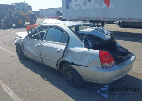 2004 Hyundai Elantra Gls/Gt from USA, damaged, VIN KMHDN46D64U901579